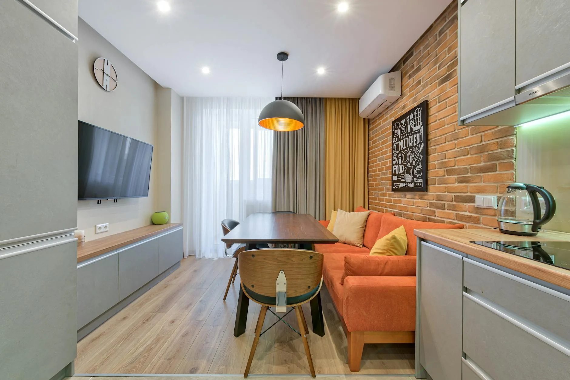 Cozy small living room ideal for compact speaker setup